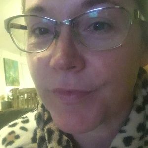 Meet your Posher, Celina